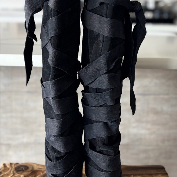Free people Women's Paradiso  Black Suede Wrap Knee-High Boots - Picture 5 of 8